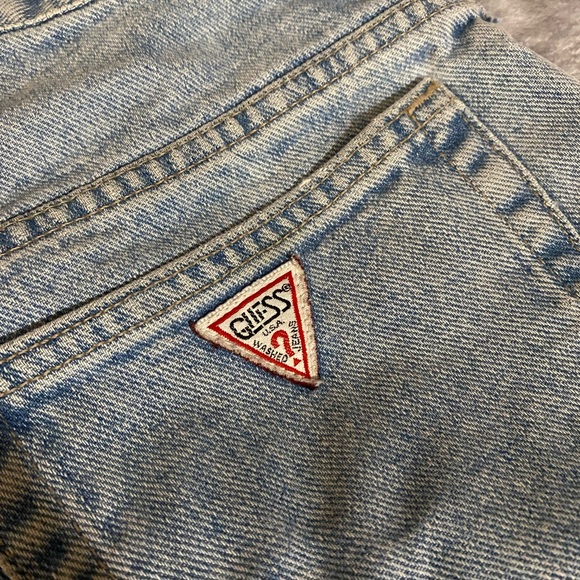 Vintage Guess Shorts - Picture 4 of 4